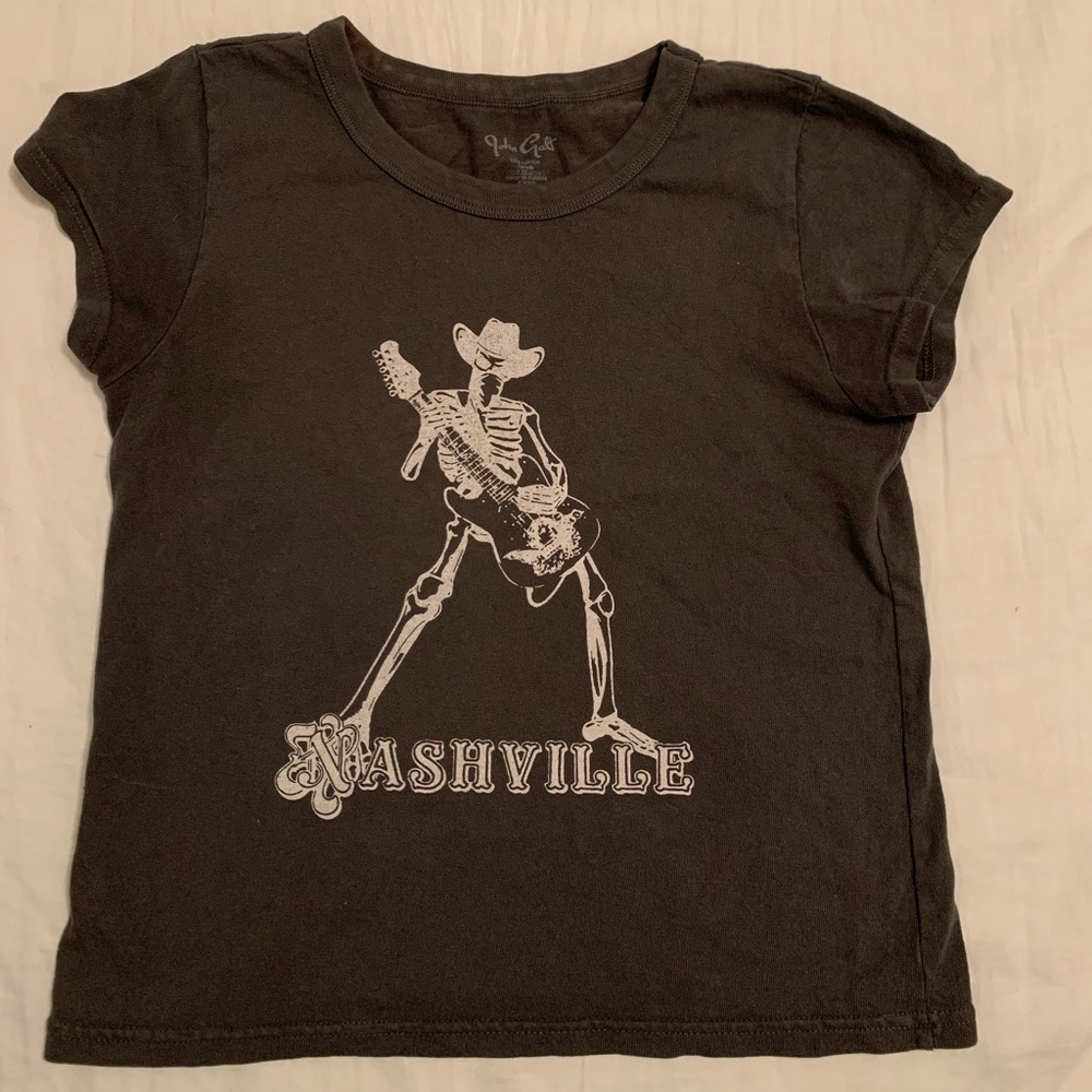 Brandy Melville Nashville skeleton tee
